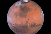 Nedatovaný snímek planety Mars pořízený Hubbleovým dalekohledem. 