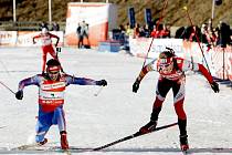 Michal Šlesingr (vpravo) vyhrál v Oslu souboj o vítězství s Rusem Kruglovem.