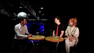 Do videocastu Deník s nadhledem si moderátor Roman Štěpánek pozval dva výborné stand-up komiky Ivu Pazderkovou a Daniela Čecha.