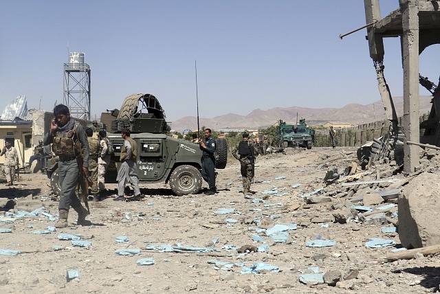 Útok Talibanu na policejní velitelství