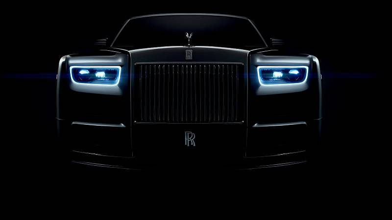 Rolls-Royce Phantom.