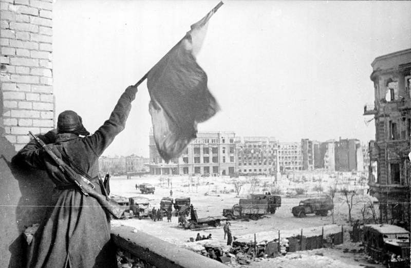 Dobytí centrálního náměstí ve Stalingradu Sověty