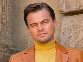 Leonardo DiCaprio ve filmu Tenkrát v Hollywoodu