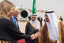 Současný saúdský král Salmán bin Abd al-Azíz a Donald Trump