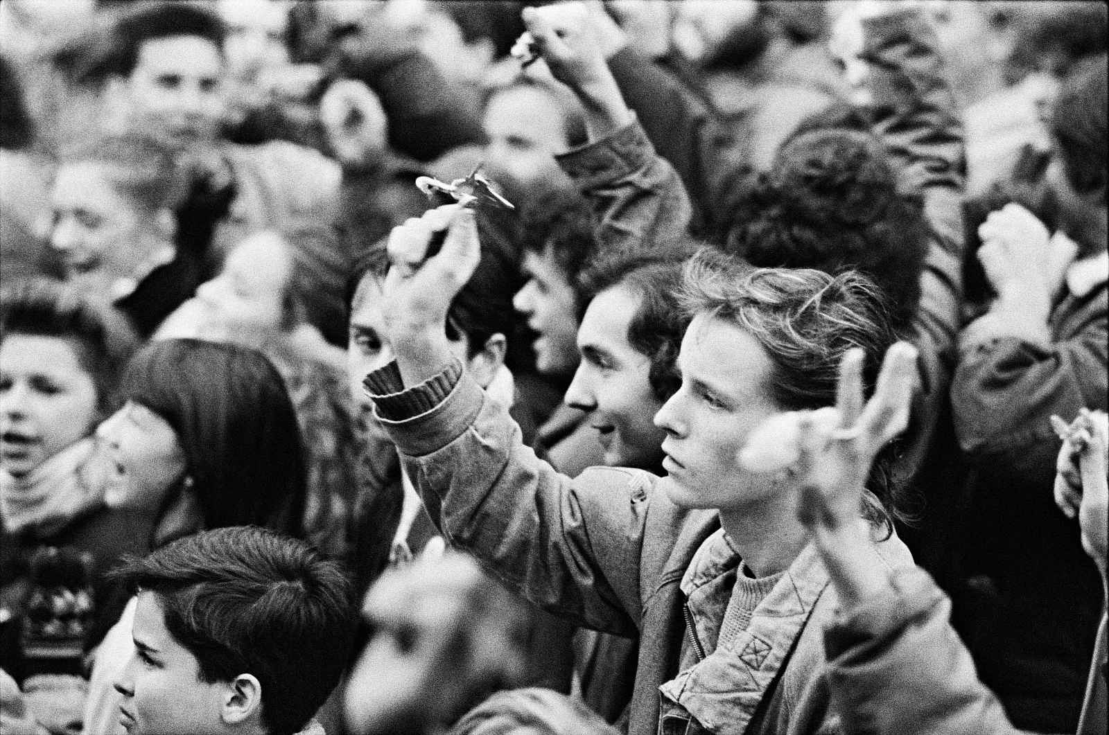 Партии чехословакии. Революция в Чехословакии 1989. Бархатная революция в Чехословакии. Бархатные революции 1989-1990. Чехия 1989.