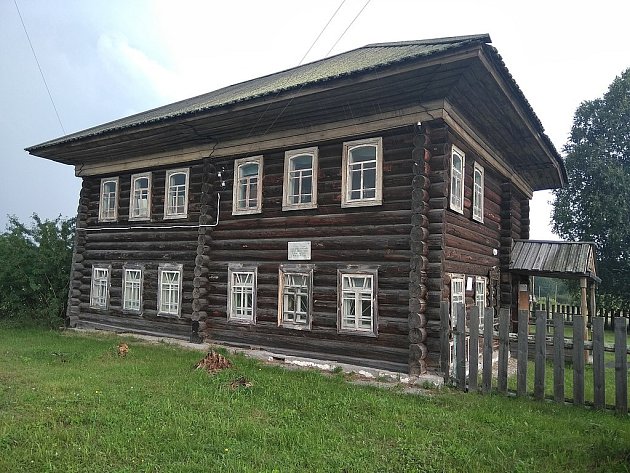 Škola, kde se učil Pavlík Morozov. Objekt ruského kulturního dědictví