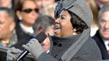 Aretha Franklinová zpívá v lednu 2009 na inauguraci prezidenta Baracka Obamy.