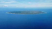 Nauru je ostrovním státem v jihozápadním Tichém oceánu. Se svými 21 kilometry čtverečními je třetím nejmenším státem světa.