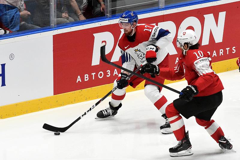 Bratislava 21.5.2019 - Mistrovství světa v Bratislavě - skupina B - Česko v bílém proti Švýcarsku v červeném