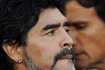 Trenér Diego Maradona zvažuje po neúspěchu Argentinců na MS rezignaci.