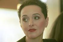 Yvetta Tannenbergerová na tiskové konferenci v Praze, na níž byla 5. února oznámena její nominace na cenu Thálie za rok 2001 za mimořádný jevištní výkon v opeře.