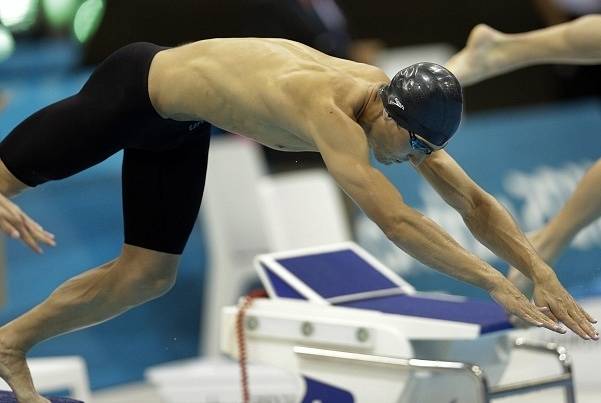 Moderní pětibojař David Svoboda v plavecké disciplíně na olympijských hrách v Londýně.