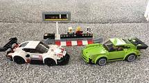 Stavebnice Lego Porsche Speed Champions.