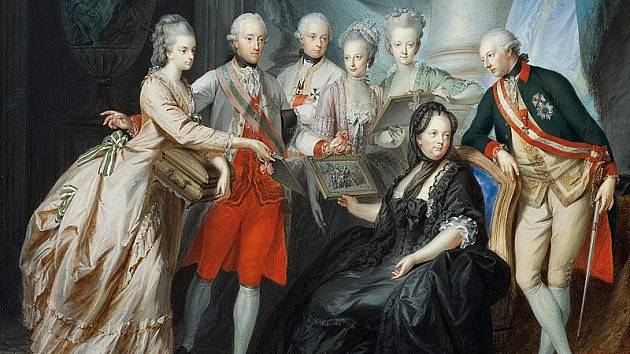 Marie Terezie v pozdním věku s rodinou, zcela vpravo její syn, spoluvládce a nástupce Josef II., jehož před uherským sněmem držela coby malého v náručí