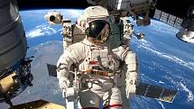 Astronaut na Mezinárodní vesmírné stanici (ISS)