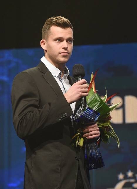 Adam Pavlásek převzal cenu za postup na žebříčku ATP.
