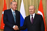 Turecký prezident Recep Tayyip Erdogan a jeho ruský protějšek Vladimir Putin