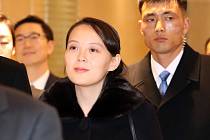 Kim Jo-čong, sestra severokorejského diktátora Kim Čong-una, po příletu do jihokorejského Inčcheonu.