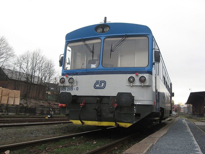 Motorový vlak řady 809