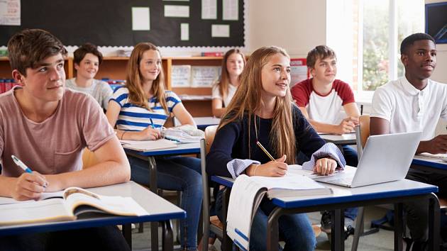 Studenti, studium - Ilustrační foto