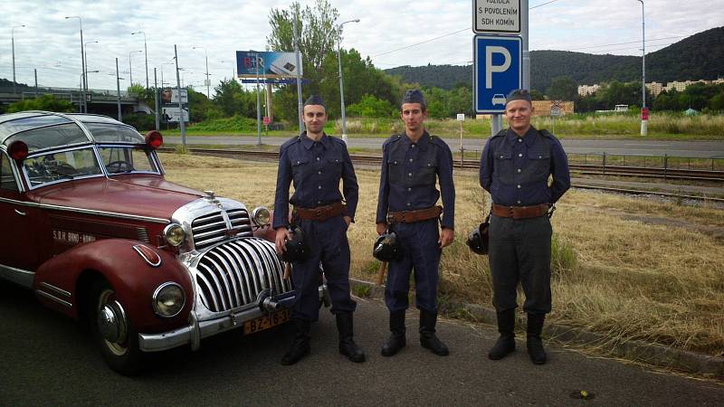 Horch 853 Sport Cabriolet brněnských hasičů.