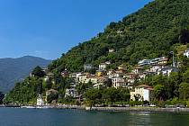 Město Como u stejnojmenného jezera v italské Lombardii.