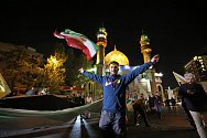 Útok Íránu na Izrael vyvolal v Teheránu nadšené reakce