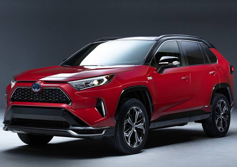 RAV 4 ve verzi plug-in hybrid