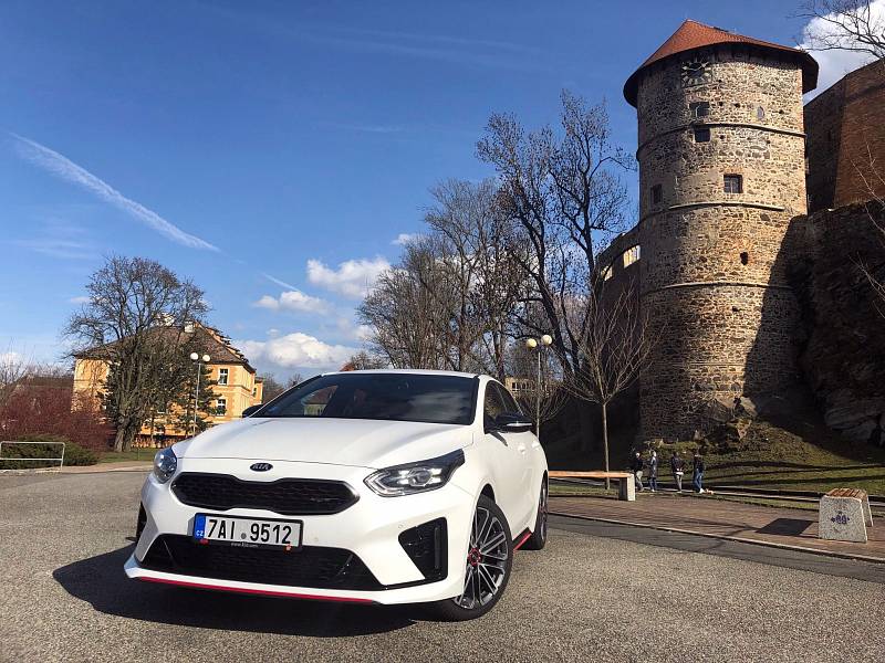 Test Kia ProCeed GT 1,6 T-GDI DCT