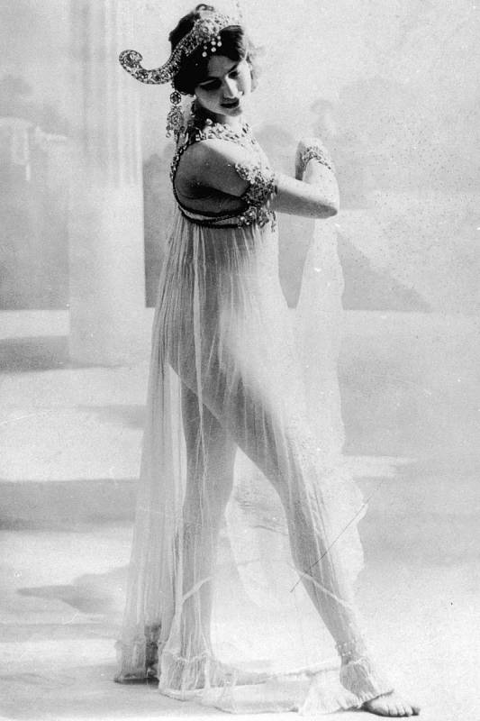 Mata Hari zhruba v roce 1906