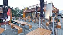 Zahrádka restaurace McDonald’s, ilustrační foto