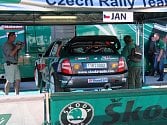 Zdá se, že Fabia WRC je u Kopeckých ve správných rukou.