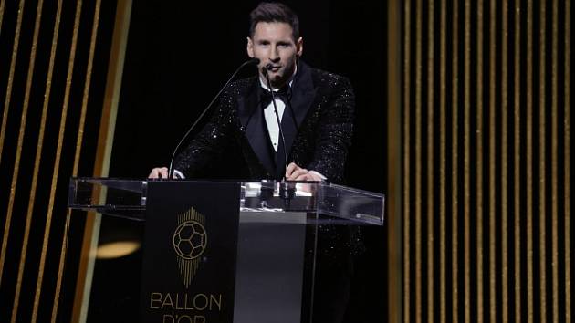 Lionel Messi při vítězném proslovu.
