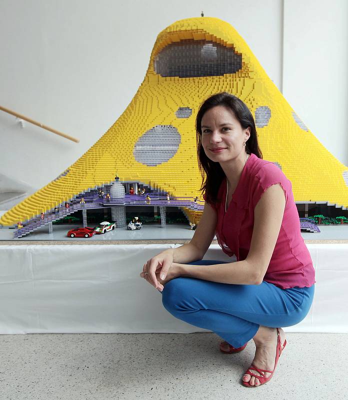 Model Chobotnice (Národní knihovna),kterou navrhl známý architekt Jan Kaplický z LEGO kostek