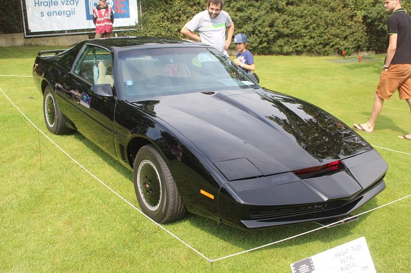 Seriálový Pontiac Firebird ze seriálu Knight Rider