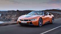 BMW i8 Roadster.