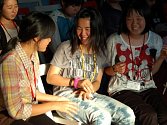 Olivova léčebna v Říčanech u Prahy přivítala 1. srpna tři desítky dětí z japonského města Namie, které bylo při loňské havárii v jaderné elektrárně Fukušima vystaveno radioaktivnímu záření. Školáci ve věku od 12 do 14 let v léčebně v příštích dvou týdnech