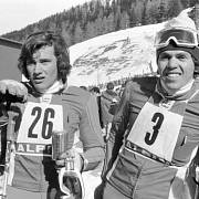 Českoslovenští sjezdaři Bohumír Zeman (vlevo) a Miloslav Sochor na ZOH v Innsbrucku v roce 1976