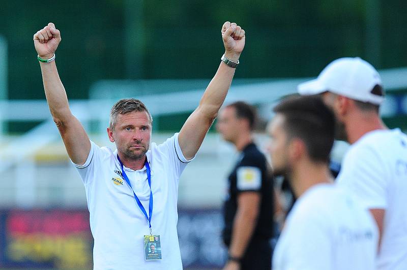 Fotbalové utkání Fortuna ligy mezi celky FK Dukla Praha  a Bohemians Praha 1905 6. srpna v Praze. Martin Hašek.