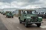 Land Rover Defender.