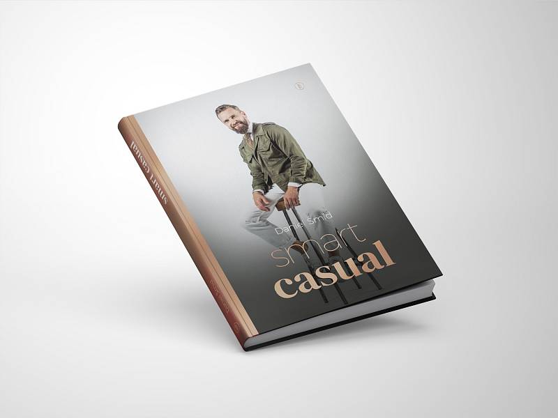 Daniel Šmíd vydal knihu Smart Casual.