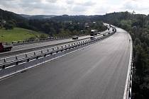 Dálnice D1, modernizace úseku Mirošovice - Hvězdonice