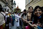 Indický festival Ratha Jatra, neboli festival ozdobených vozů vyšel 18. července z pražského Staroměstského náměstí.