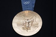 Organizátoři zveřejnili podobu olympijských a paralympijských medailí.