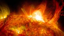 Erupce na Slunci v uměleckém ztvárnění, vizualizace Toma Bridgmana
