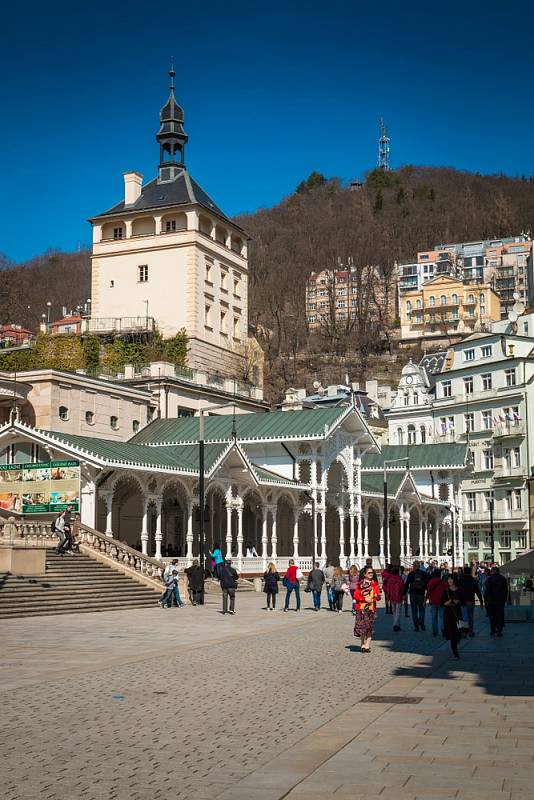 Karlovy Vary, pohled na kolonádu