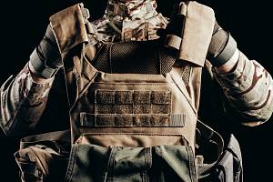 Experti z Velké Británie vytvořili neprůstřelnou vestu, který odolá i nadzvukovým projektilům. Ilustrační foto.