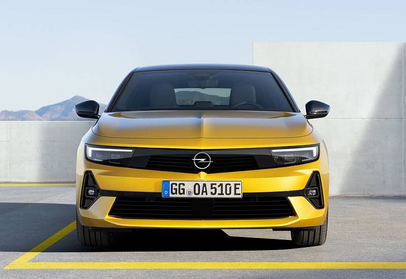 Opel Astra - hatchback - 2021