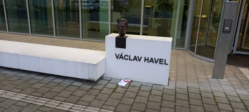 Budova „Václav Havel“ je součástí komplexu sídla Evropského parlamentu.