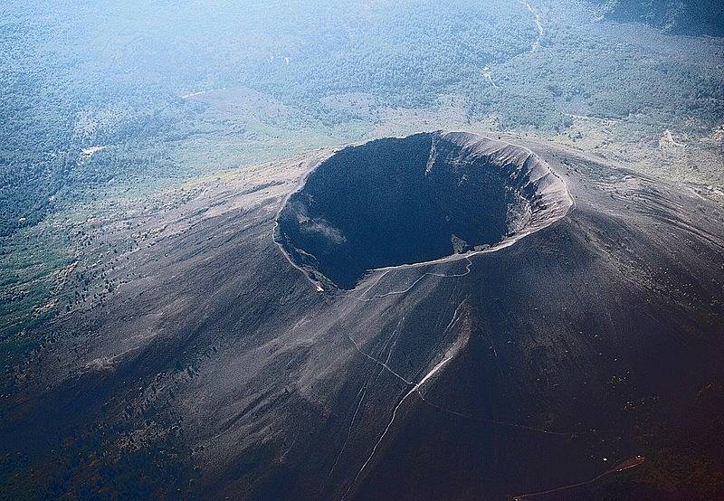 Sopka Vezuv, která pohřbila Pompeje, při této erupci v roce 79 našeho letopočtu dosáhla intenzity 5. Erupce sopky Novarupta byla ještě o stupeň silnější.